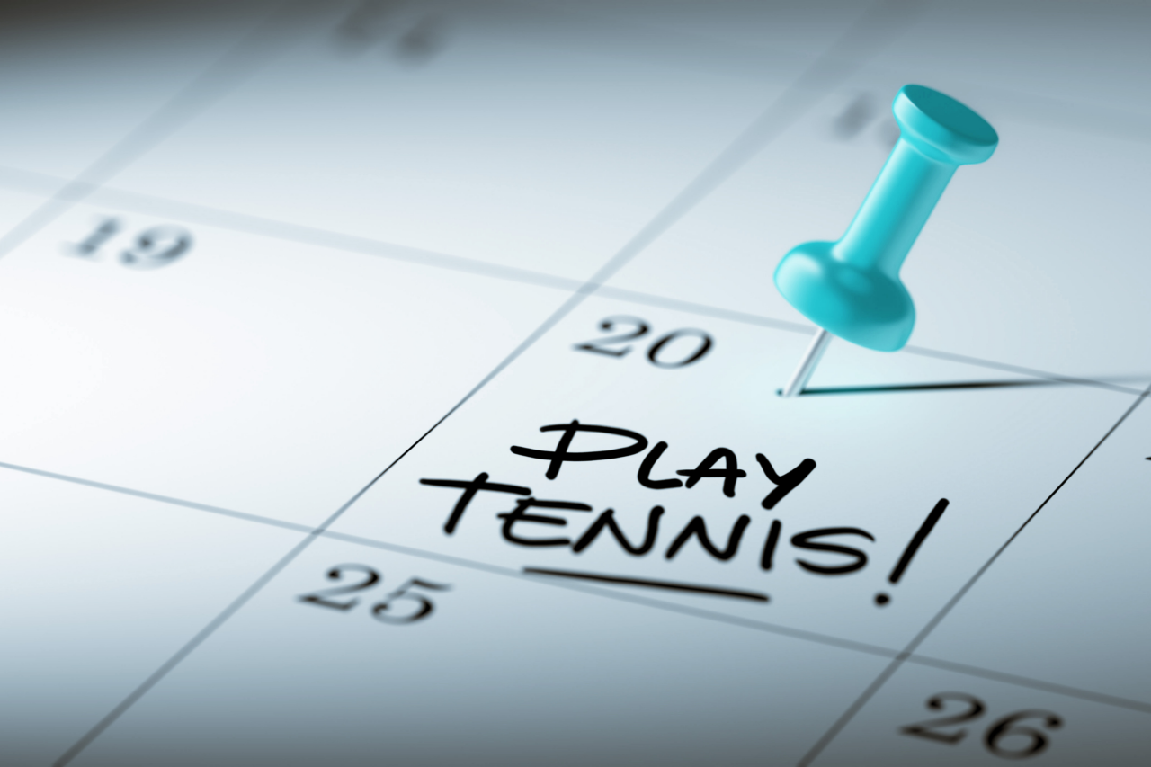 Kalender mit dem Eintrag "Play Tennis"